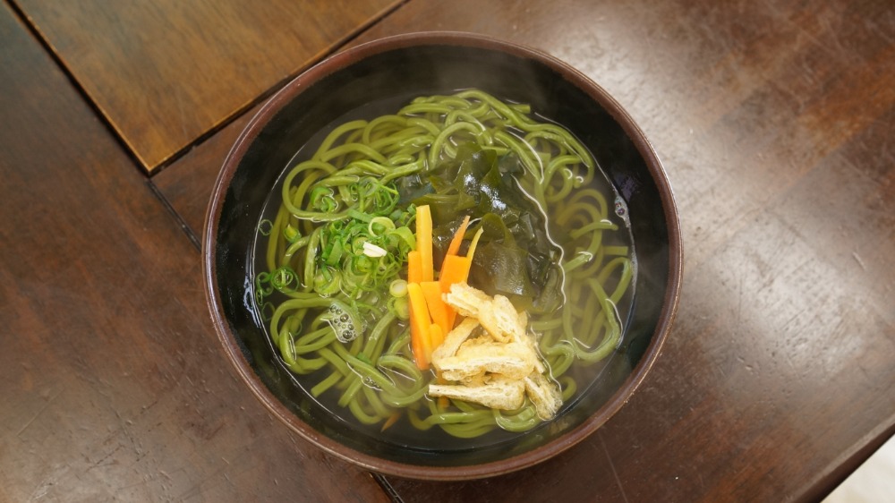 ワカメ麺うどん